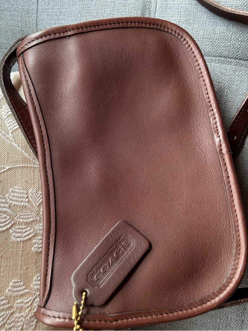 Vintage Coach Classic Brown Leather Crossbody Shoulder Bag - Picture 3 of 6